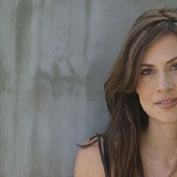 Sarah Andrews - Age, Bio, Birthdate, Family, Networth & More