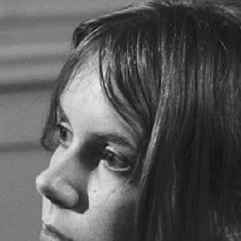 Sarah Barstead - Age, Bio, Birthdate, Family, Networth & More