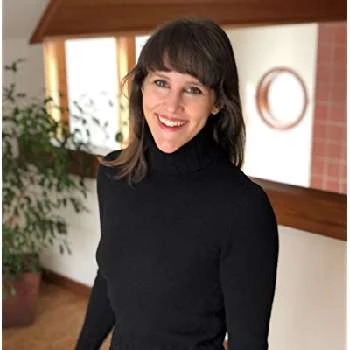 Sarah Broshar - Age, Bio, Birthdate, Family, Networth & More