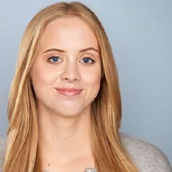Sarah Elizabeth - Age, Bio, Birthdate, Family, Networth & More