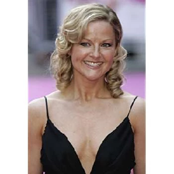 Sarah Hadland - Networth, Bio, Birthdate, Age, Family & More