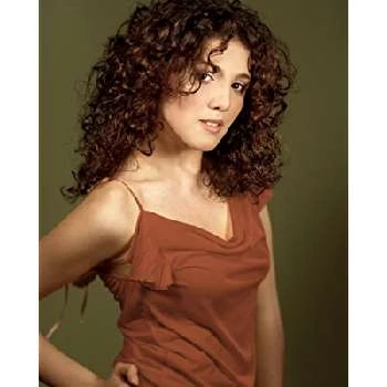 Sarah Harrison - Birthdate, Age, Family, Bio, Networth & More