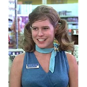 Sarah Holcomb - Profession, Biography, Birthdate, Family, Wiki & More