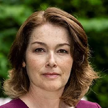 Sarah Lockett - Age, Bio, Birthdate, Family, Networth & More