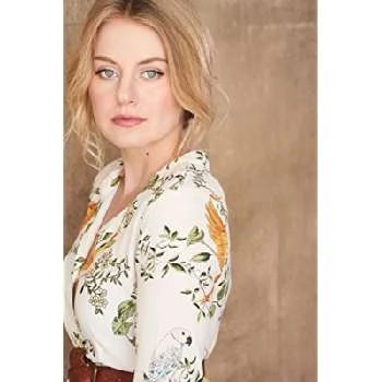 Sarah Minnich Biography
