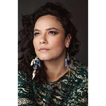 Sarah Podemski - Networth, Bio,Birthdate, Family, Wiki & More