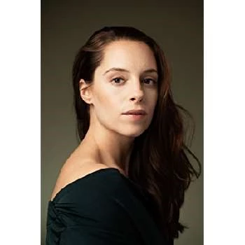 Sarah Raimondi - Age, Bio, Birthdate, Family, Networth & More