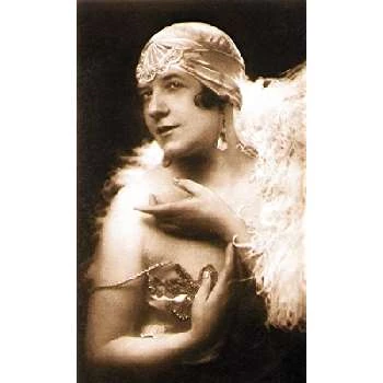 Sári Fedák - Networth, Bio, Wiki, Family, Birthday, Networth & More