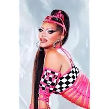 Sasha Colby - Age, Bio, Birthdate, Family, Networth & More