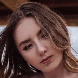 Fernanda Sasse - Age, Wiki, Birthdate, Bio, Networth, Family & More