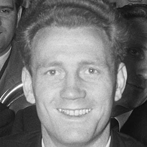 Derek Saunders - Biography, Birthdate, Family, Networth & More