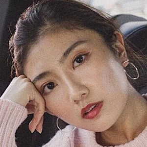 Savi Sala - Biography, Birthdate, Family, Networth & More