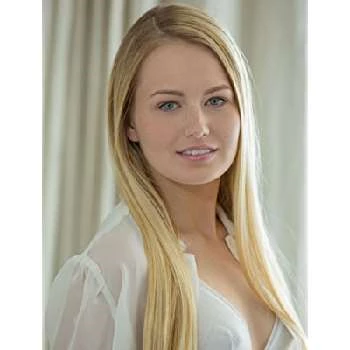 Scarlett Sage - Birthday, Bio, Wiki, Family, Networth & More