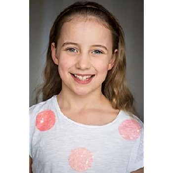 Scarlett Sills Biography