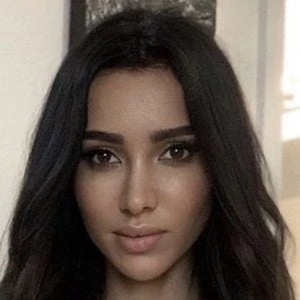 Metisha Schaefer Biography