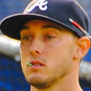 Jordan Schafer - Family, Bio, Birthday, Family, Income & More