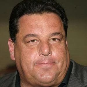 Steve Schirripa Biography