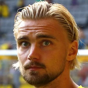 Marcel Schmelzer - Age, Bio, Birthdate, Family, Networth & More