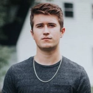Dylan Schneider - Adderess, Bio, Birthdate, Family, Wiki & More