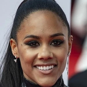 Alex Scott Biography