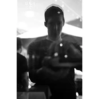 Scott Kelston - Age, Bio, Birthdate, Family, Networth & More