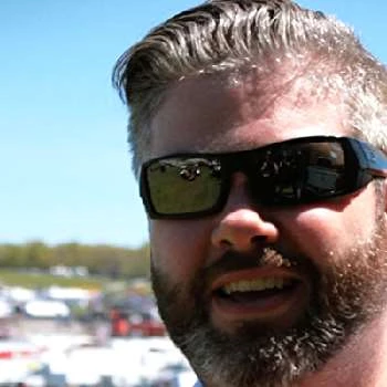 Scott MacKenzie - Age, Bio, Birthdate, Family, Networth & More