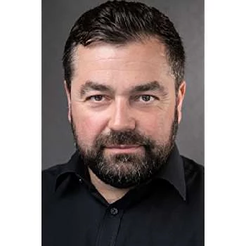 Scott Samain - Age, Bio, Birthdate, Family, Networth & More