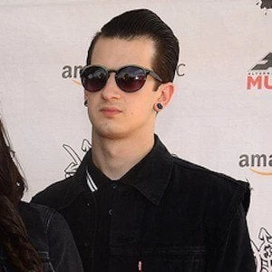 Sean Scott - Wiki, Bio, Networth, Birthdate, Family & More