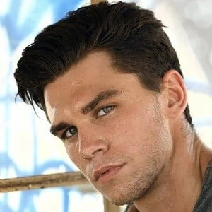 Sean Scully - Age, Bio, Birthdate, Family, Networth & More