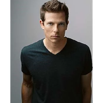 Sean Cw Johnson Biography