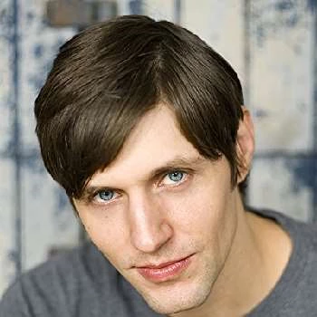 Sean Logan - Age, Bio, Birthdate, Family, Networth & More