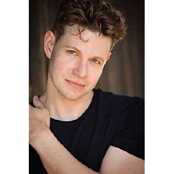 Sean Mandell - Age, Bio, Birthdate, Family, Networth & More