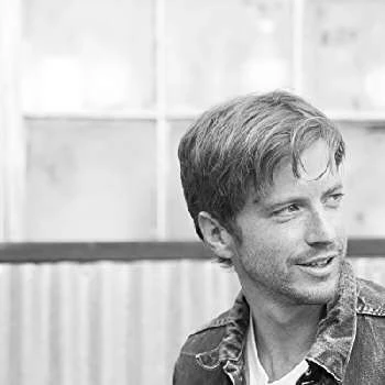 Sean Simbro - Age, Bio, Birthdate, Family, Networth & More