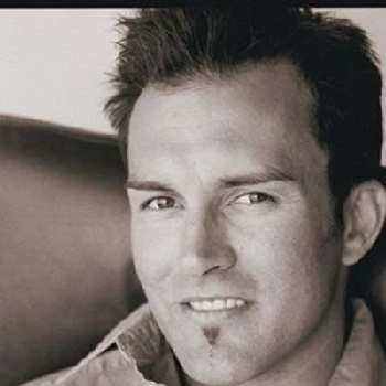 Sean Whale - Age, Bio, Birthdate, Family, Networth & More