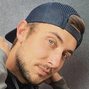 Tyler Seavey - Age, Height, Birthdate, Bio, Family, Networth & More