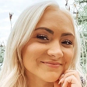 Bri Seiferlein - Networth, Biography, Birthdate, Family & More