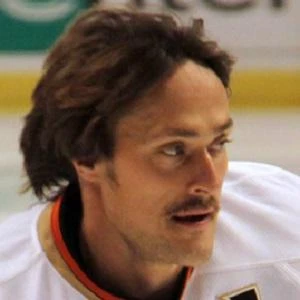 Teemu Selanne Biography