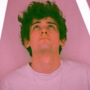 Ben Selley Biography