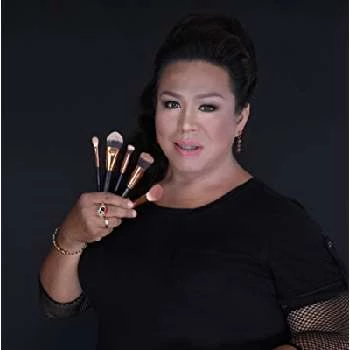 Sephie Dayag - Age, Bio, Birthdate, Family, Networth & More