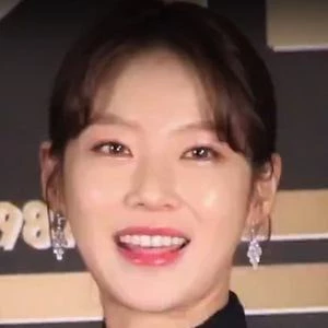 Gong Seung Yeon Biography