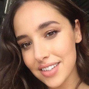 Jada Sezer Biography