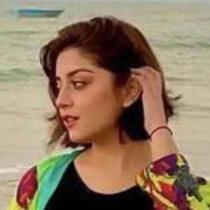 Alizeh Shah - Adderess, Bio, Birthdate, Family, Wiki & More