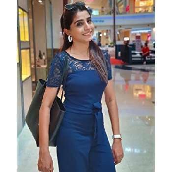 Shalini Balasundaram - Age, Bio, Birthdate, Family, Networth & More