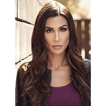 Shanae Tomasevich Biography