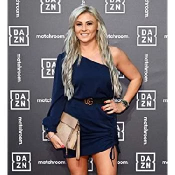 Shannon Courtenay - Age, Bio, Birthdate, Family, Networth & More