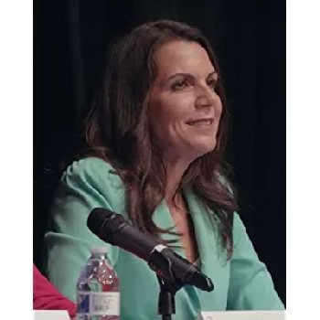 Shannon McAuliffe - Age, Bio, Birthdate, Family, Networth & More