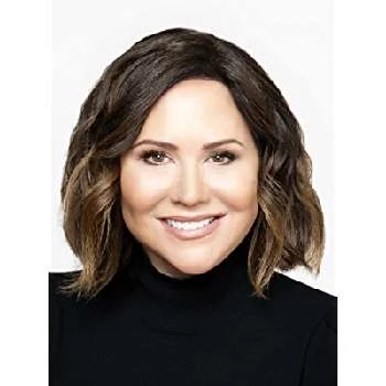 Shannon Ryan - Age, Bio, Birthdate, Family, Networth & More