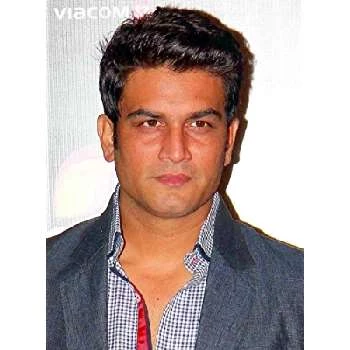 Sharad Kelkar Biography