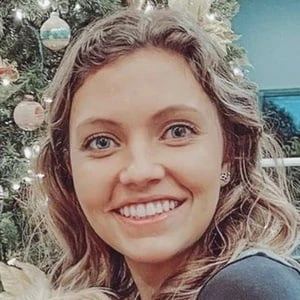 Grace Sharer - Profession, Biography, Birthdate, Family, Wiki & More