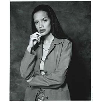 Shari Headley Biography